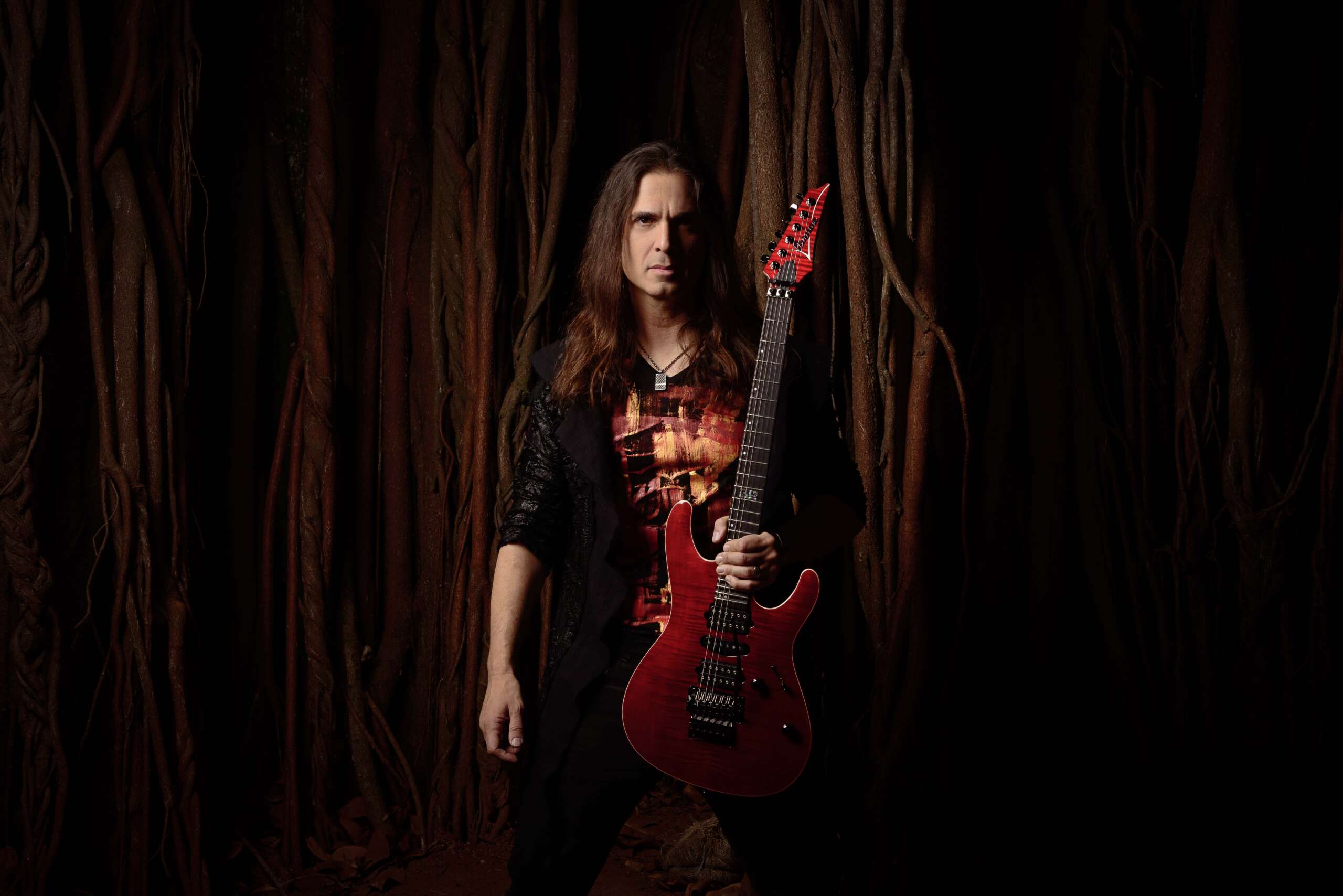 Kiko Loureiro estreia no cinema em 2026 como produtor do filme “Theory Of Mind”; saiba detalhes