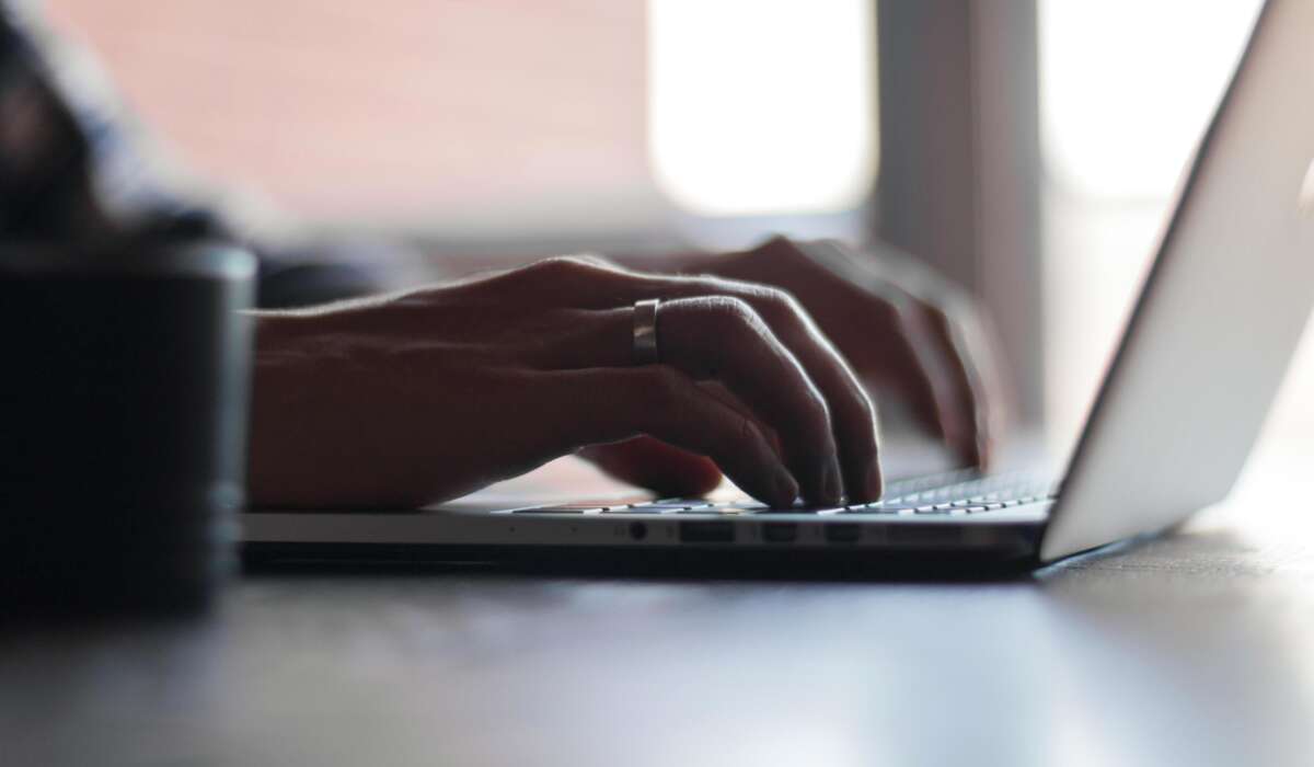 Macbook, Pro, Notebook, Typing, Writing, Computer, Blogging, Wor