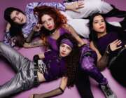 Banda feminina Violett acelera com “Rollercoaster” e lança clipe eletrizante Violett Foto Por Carlos Gandolfe