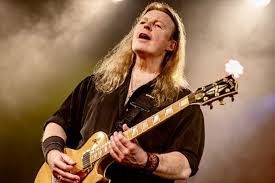Roland Grapow Live